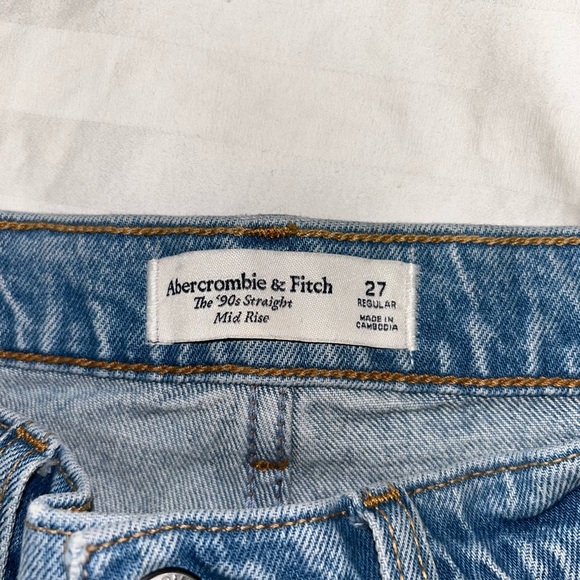 Abercrombie & Fitch 90’s Straight Leg Jeans - Picture 3 of 3